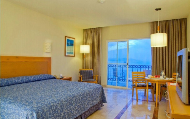 Отель Krystal Puerto Vallarta