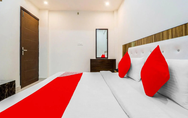 OYO Flagship 86255 Hotel Elite Inn