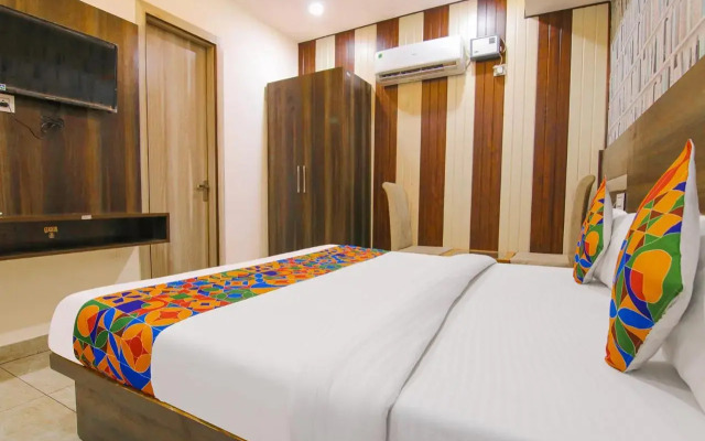 FabHotel Welcome Residency