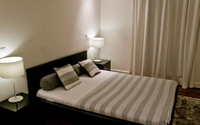 Lisbon - Bairro Alto (Apt. 520108)