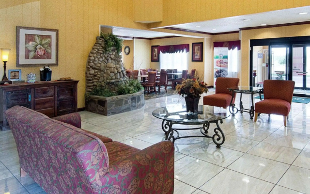 Quality Inn Midland South