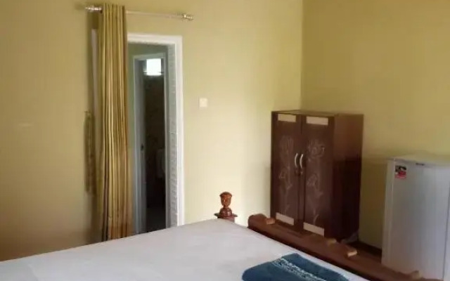 4R Bungalow