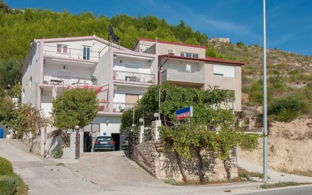 Franka - Beautiful sea View & Parking - A4