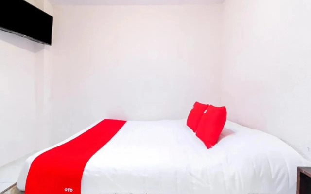 OYO Hotel La Luna