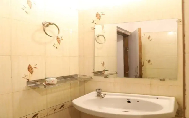Hotel Shree Vinayak Inn by OYO Rooms