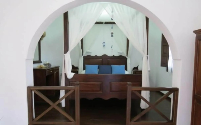 Anna Traditional Apartments