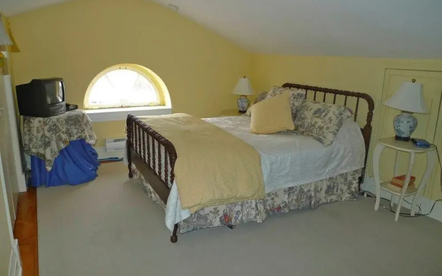 MacKechnie House
