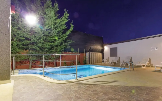 Awesome Home in Fazana With Wifi and 1 Bedrooms