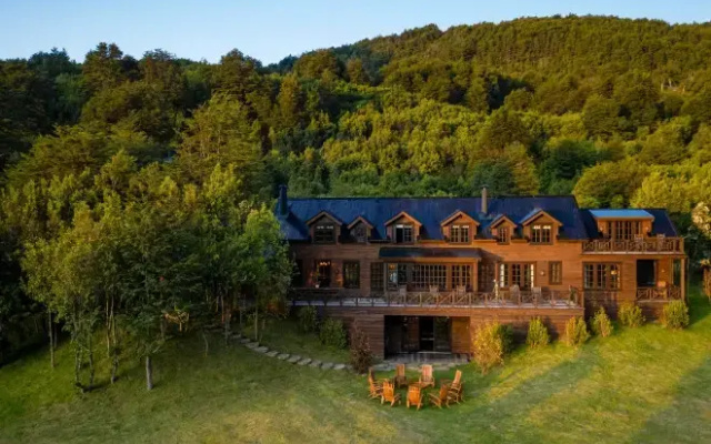 Rio Palena Lodge