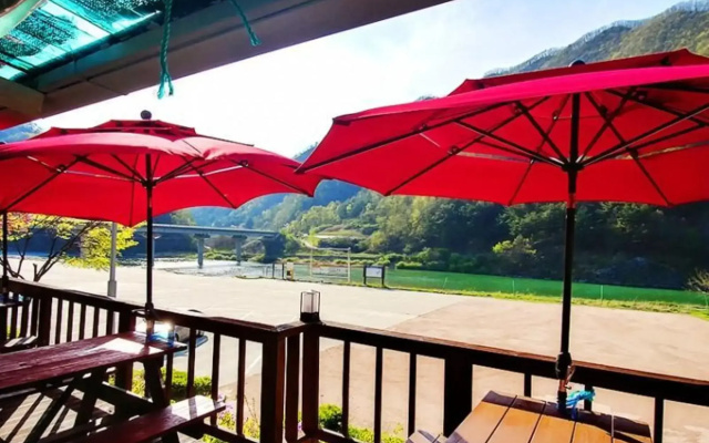 Youngwol River and Stars Pension(강앤별)