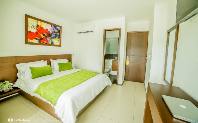 Hotel Titanium Plaza