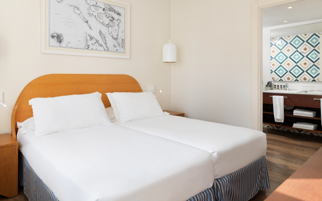 H10 Ocean Suites
