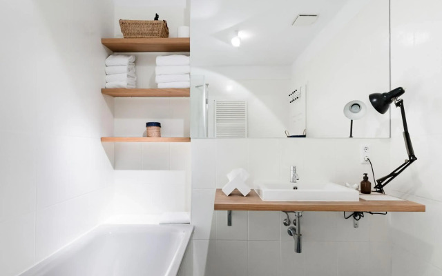 Luxury 2 Bedroom apartment in the heart of Mitte, Berlin