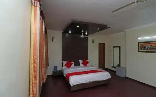Bombay Hotel by OYO Rooms