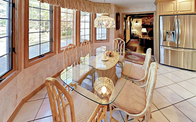 49 Brooks Rd Home