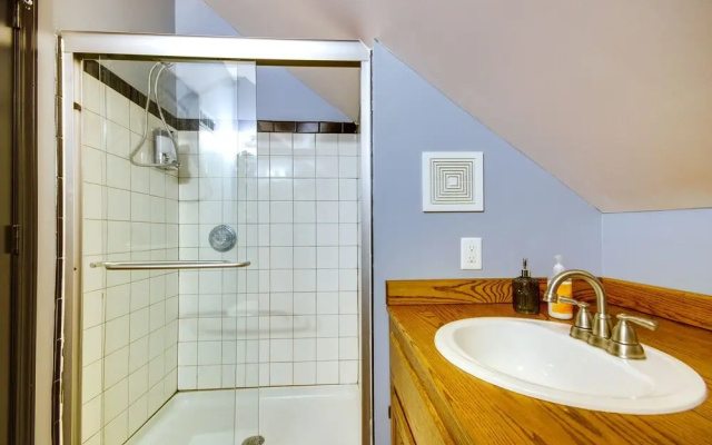 Downtown Hermann Vacation Home Near Wineries!