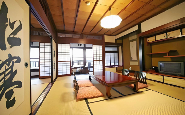 Houshi Onsen Chojukan