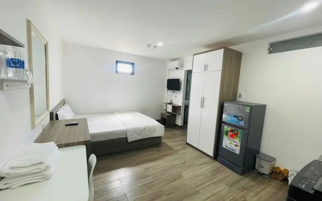 Royal Hotel & Apartment