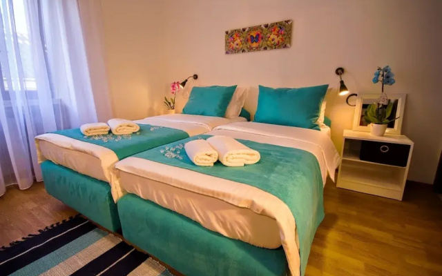 Omir Bed & Breakfast