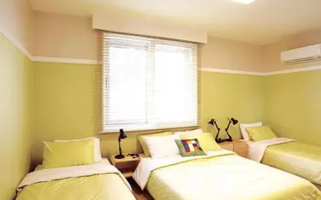 Hide & Seek Guesthouse