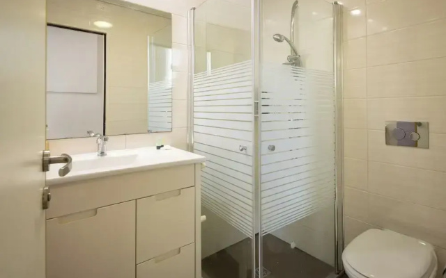 The Printhouse-Boutique Apt by SeaNRent