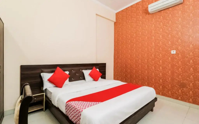 Westend Suites by OYO Rooms