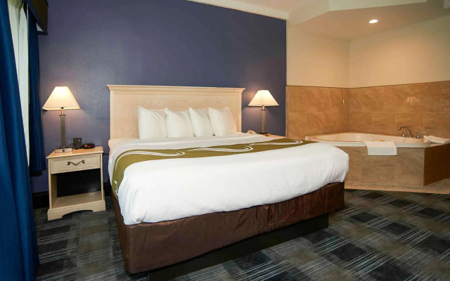 Quality Inn Bourne - Cape Cod