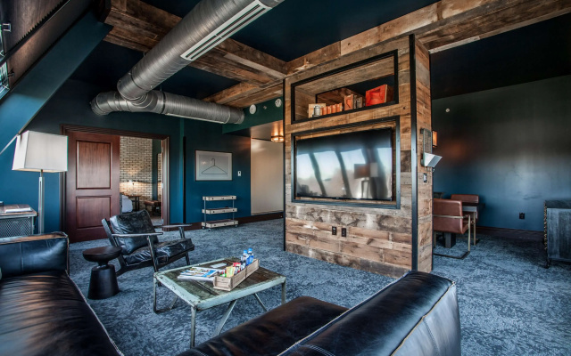 Ironworks Hotel Indy