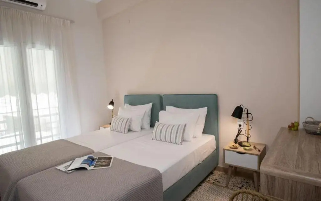 Hellona house ,sunny and cozy apartment's