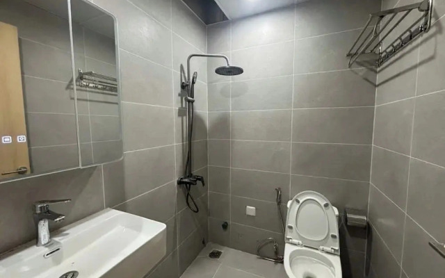 Rio Hotel & Apartment Danang Beach