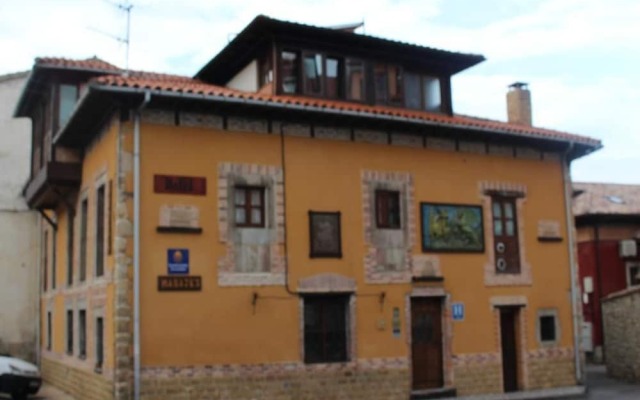 Отель Luna del Valle вид на фасад