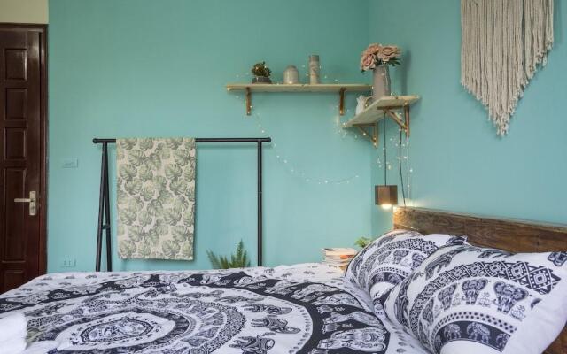 Отель Little Bohemian Retreat комната для гостей