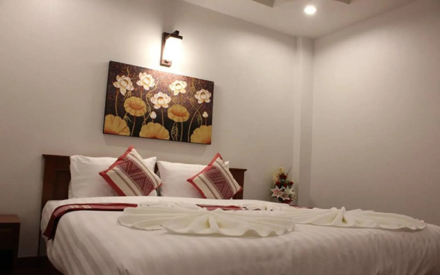 Sawadeelanna Hotel