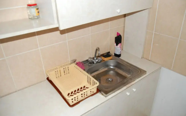 Chacha & Wine Hostel