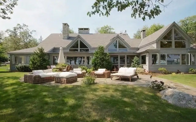 Sea Spray - Six Bedroom Home