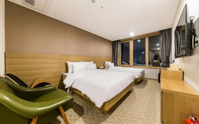 Gogo guesthouse