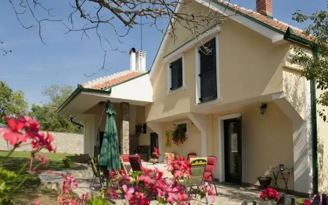 House of Čolović