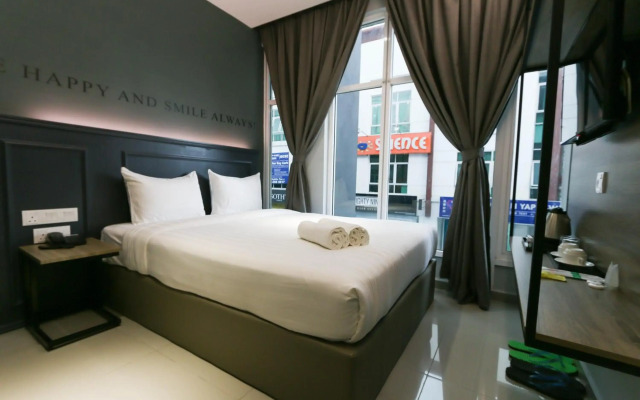 Hotel 99 - Sri Petaling