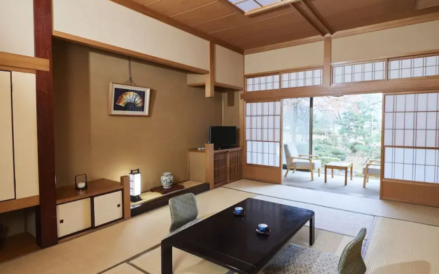 Sagiya Sensorai