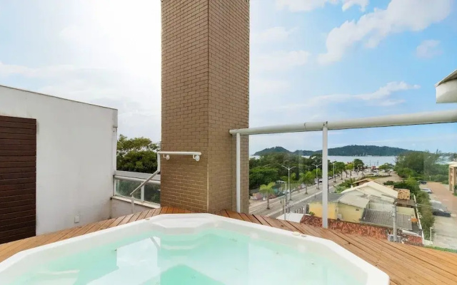 Charming Apt 270m From Campeche Beach - Cbu203