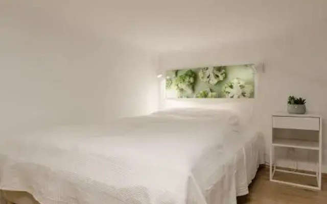 Souper Tee Apartments
