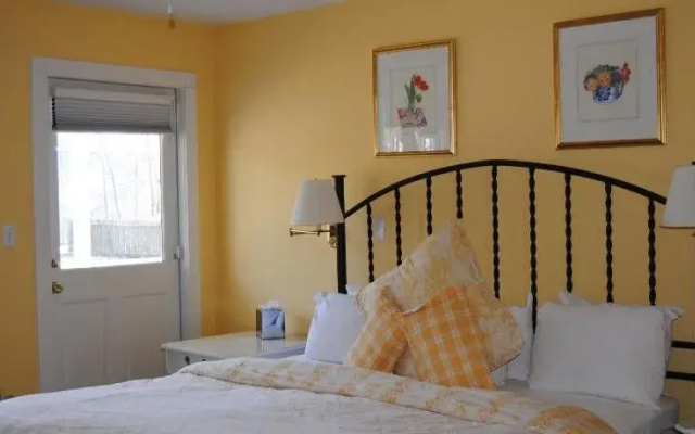 Five Gables Inn And Spa