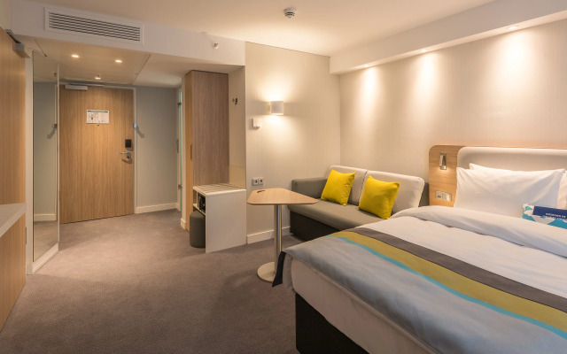 Premier Inn Hamburg City Hammerbrook Hotel