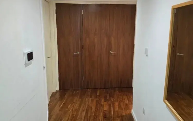 2 Bed Apartment Central London Canary Wharf