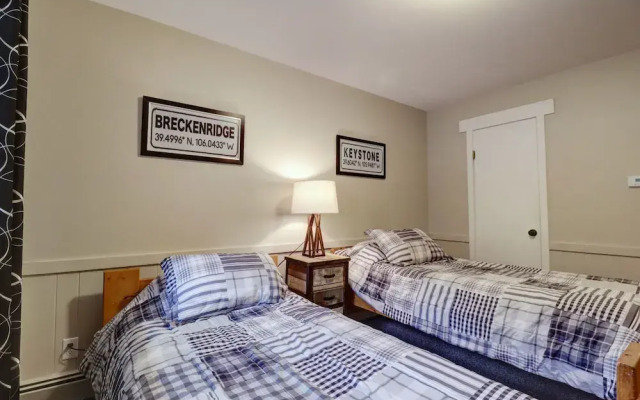 A105 Lake Cliffe 2 Bedroom Condo