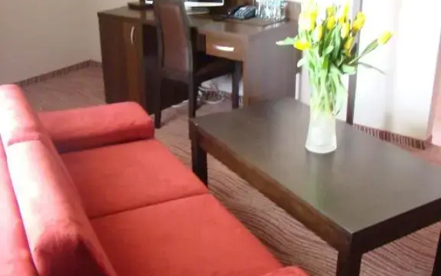 Hotel Azalia