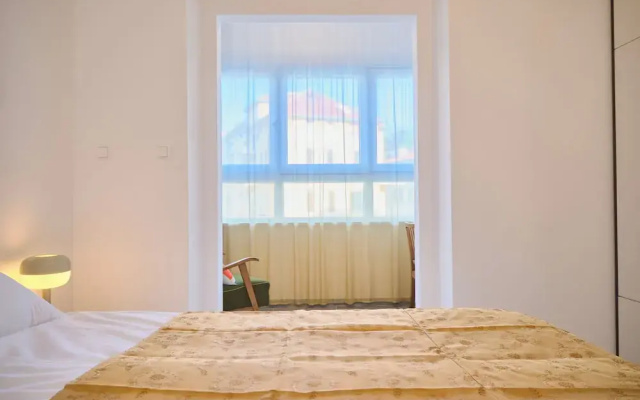 LAV Central Apartment by Litto
