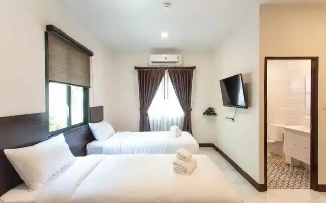 Khampare Chiangmai Hotel