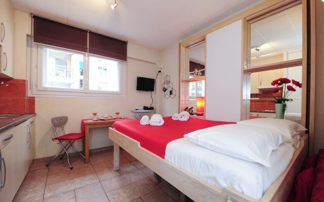 Апартаменты Studio Herold - Five Stars Holiday House комната для гостей