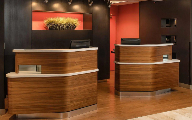 Courtyard By Marriott Portland Hillsboro